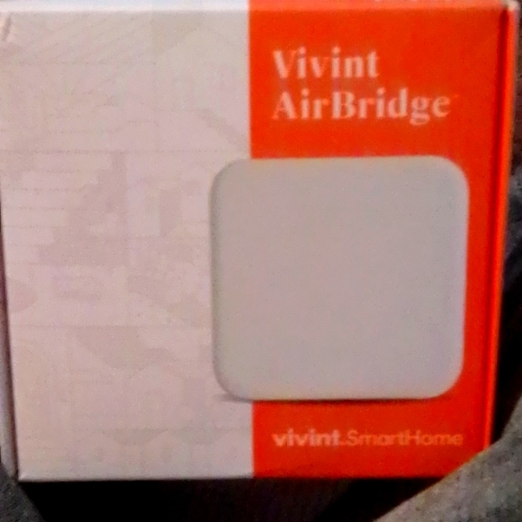 Vivint smart home - Picture 1 of 2